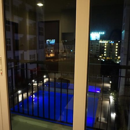 Pool View Room The Prio チエンマイ エクステリア 写真