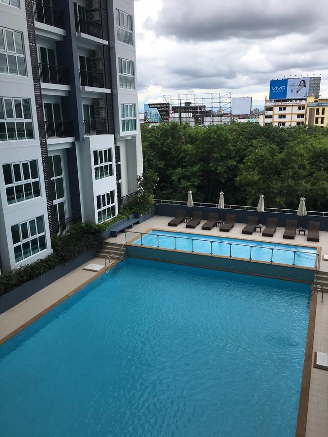 Pool View Room The Prio チエンマイ エクステリア 写真